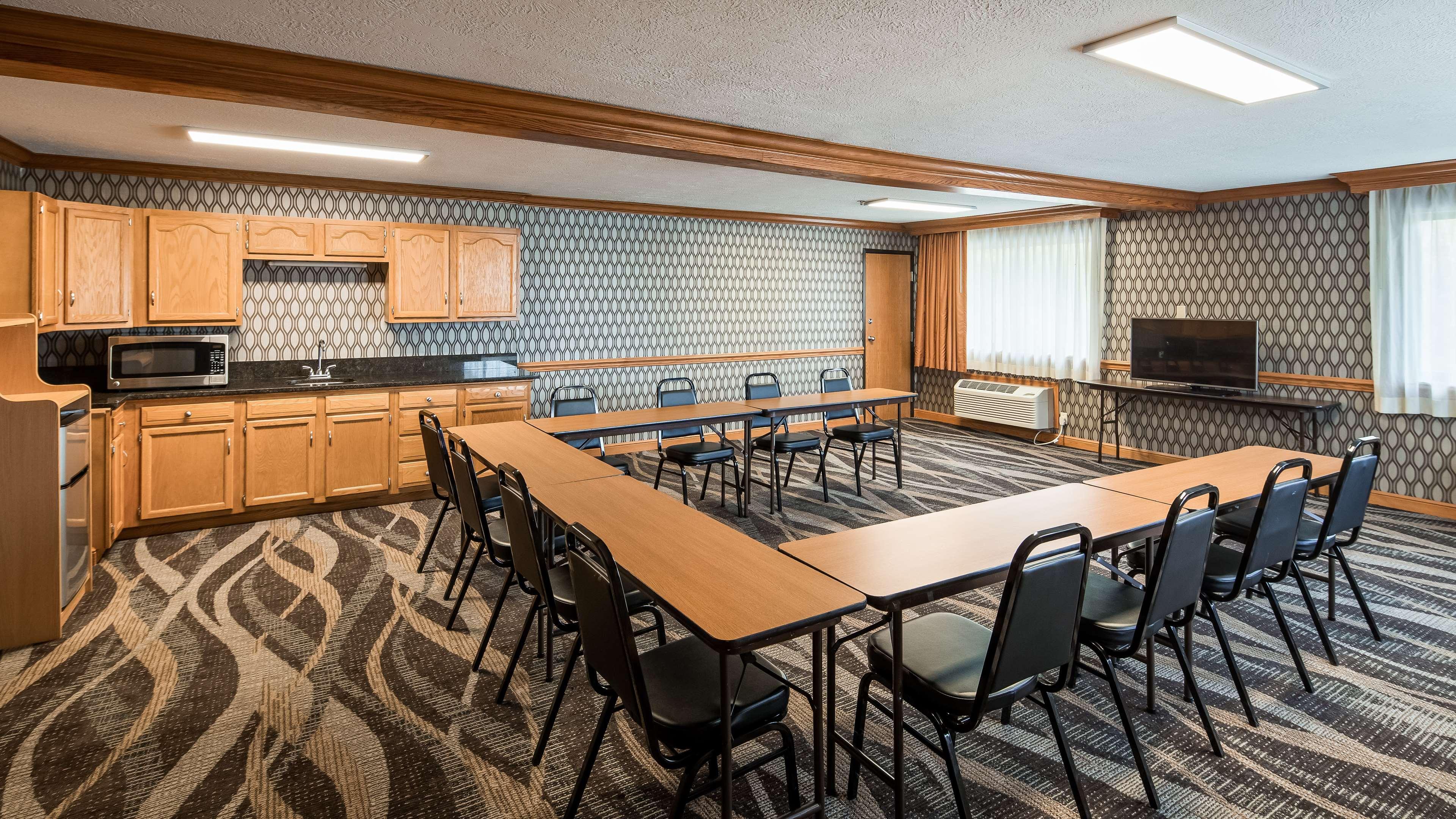 Best Western Plus North Canton Inn & Suites Luaran gambar