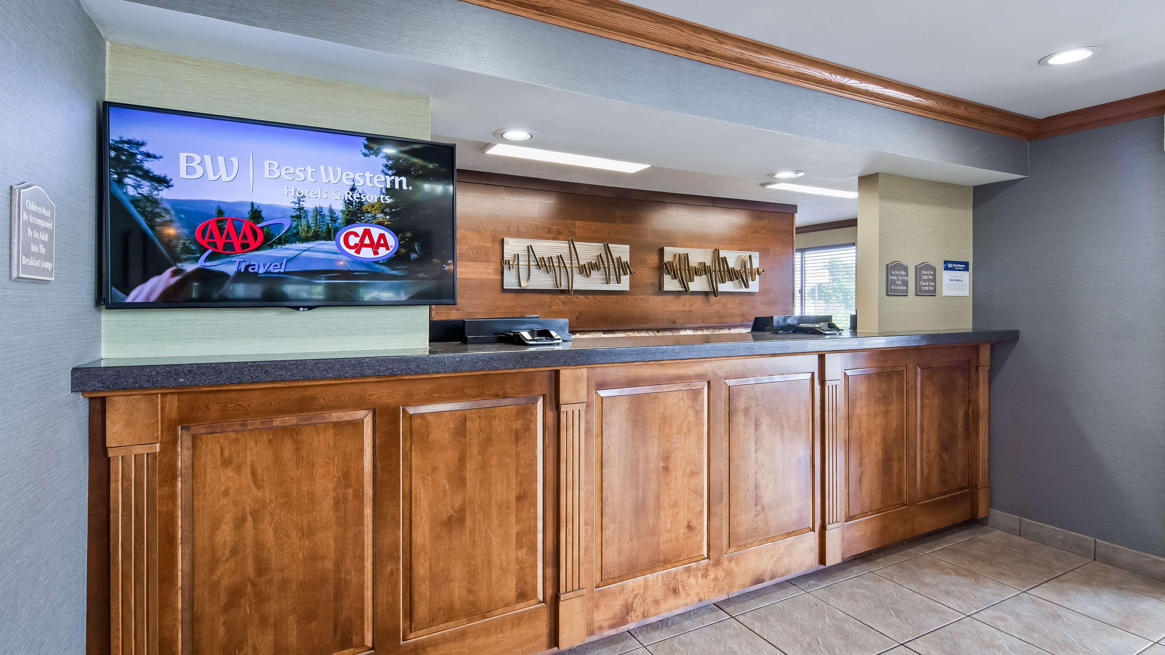 Best Western Plus North Canton Inn & Suites Luaran gambar