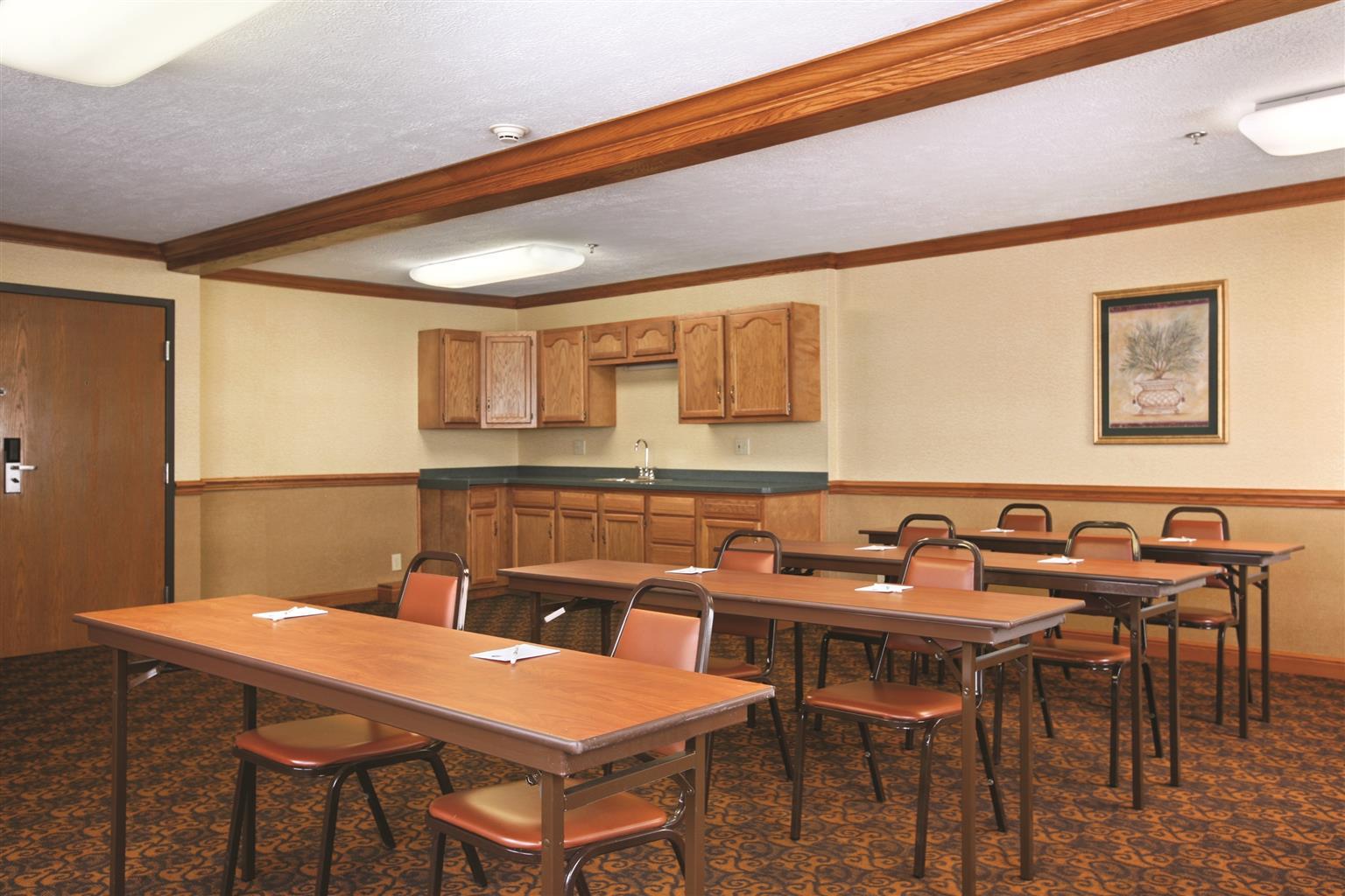 Best Western Plus North Canton Inn & Suites Luaran gambar